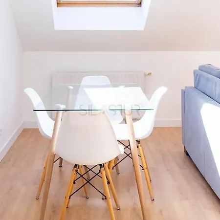 Escalerona By Silastur 希洪